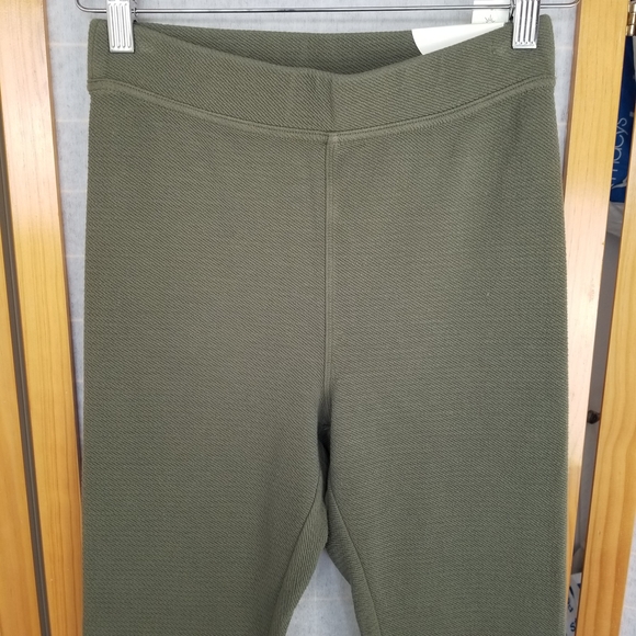 New Offline by Aerie Olive Hi-Rise Flare Leggings NWT Size Medium Long - Picture 6 of 6